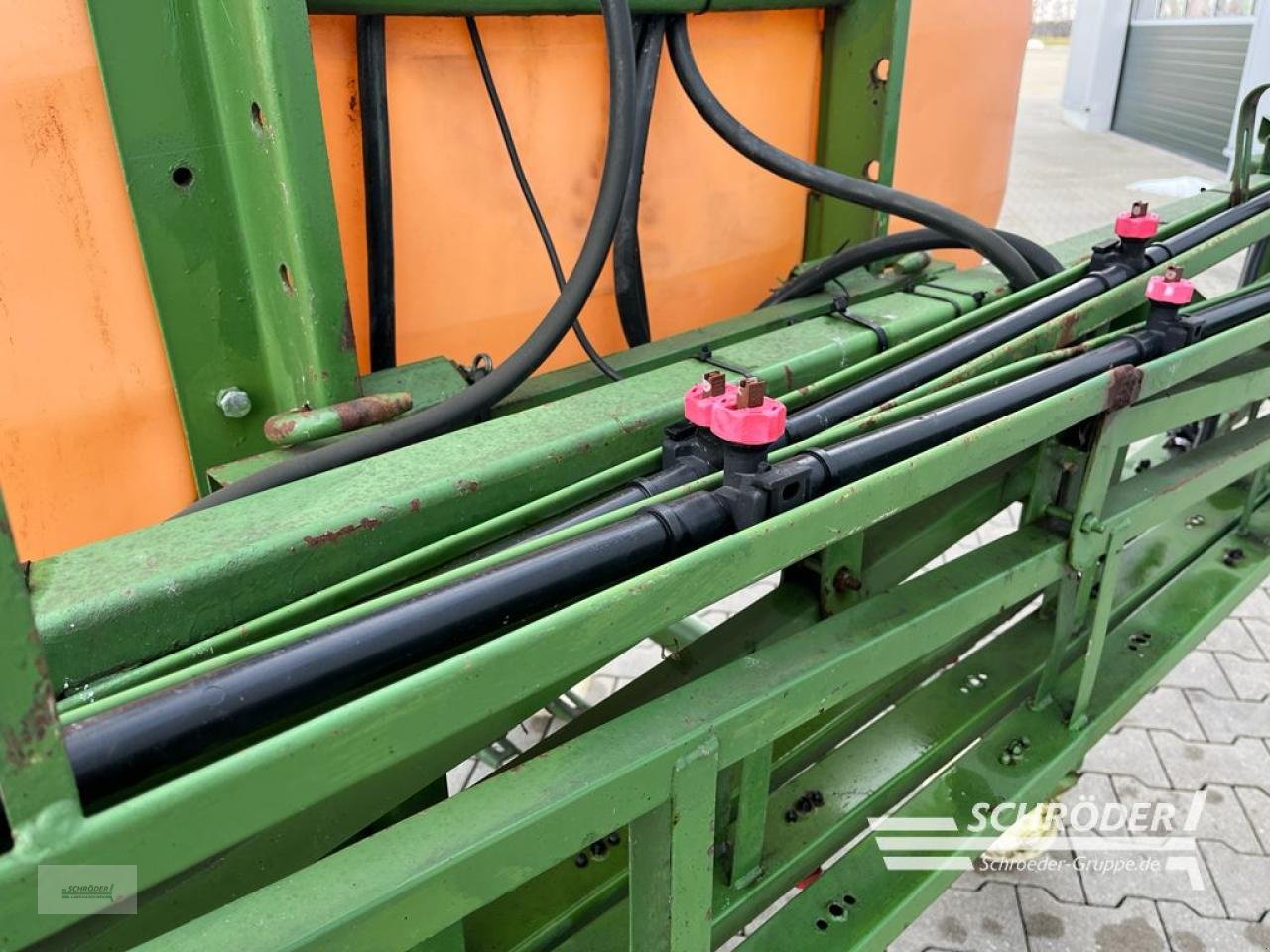 Anbauspritze van het type Amazone US 600 | 12 METER, Gebrauchtmaschine in Scharrel (Foto 8)